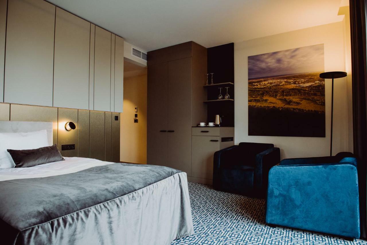 Hotel Evva Tarnobrzeg Eksteriør bilde