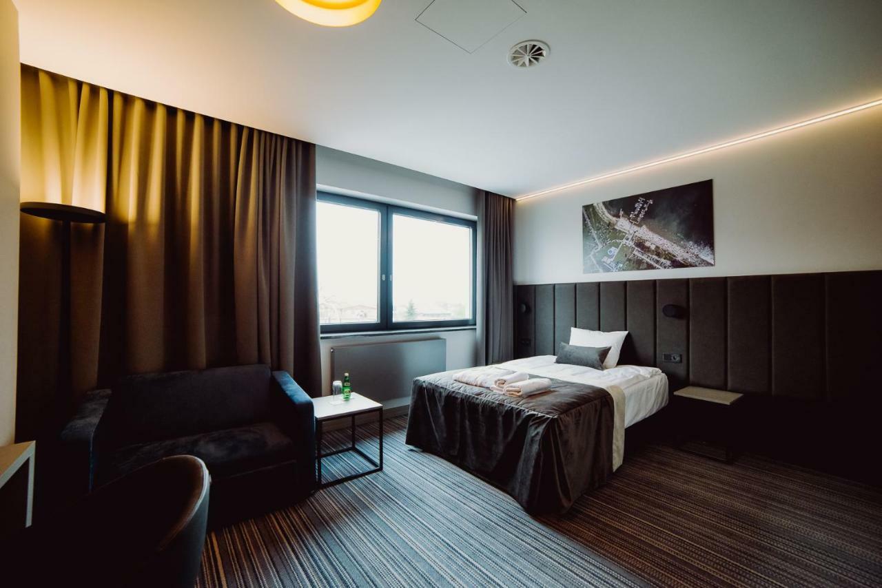 Hotel Evva Tarnobrzeg Eksteriør bilde